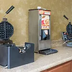 Quality Inn Downtown - Near Market Square 